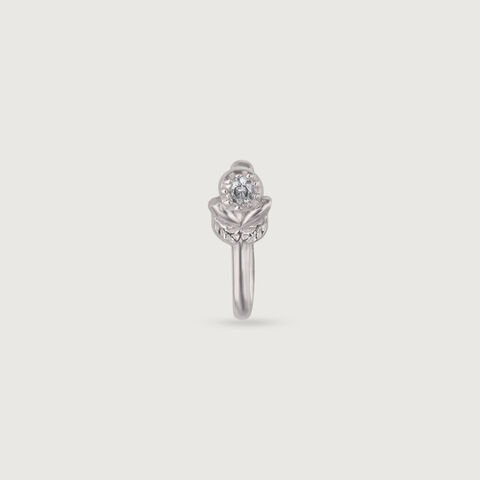 Lovely Bloom Silver Nose Pin