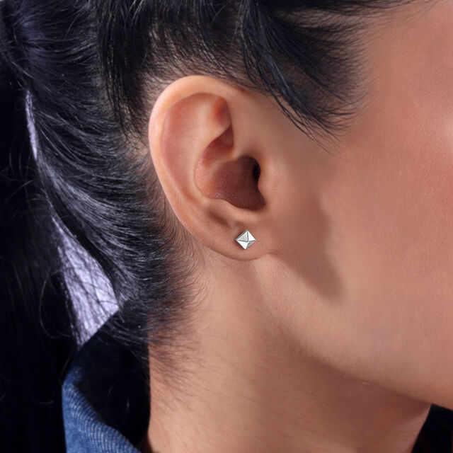 Edgy Minimal Silver Stud Earrings,,hi-res image number null