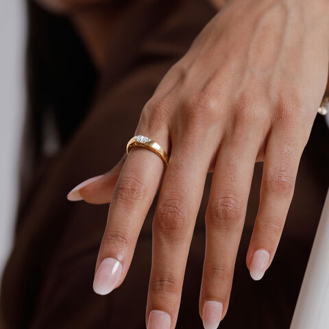 Sharp Geometric Diamond Ring