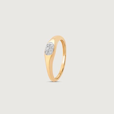 Oval Whisper Diamond Ring