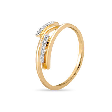 14 KT Yellow Gold Sleek Disjointed Diamond Ring