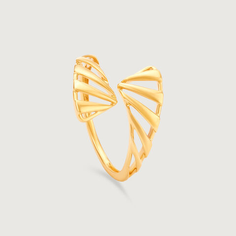Twisted Radiant Gold Ring