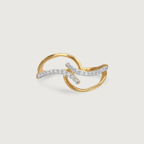 Sassy Swirl Diamond Ring