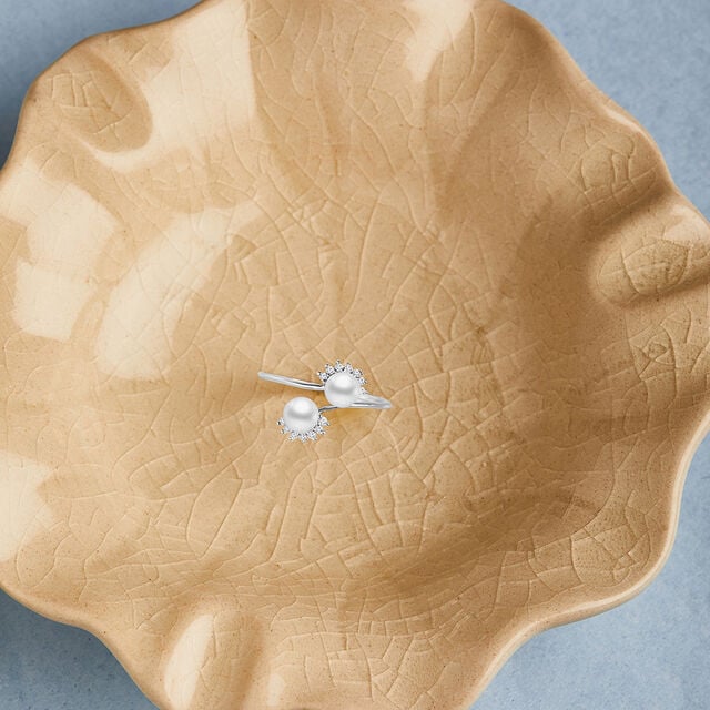 Graceful Pearl Silver Ring,,hi-res image number null