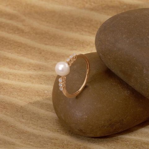 Luna Embrace Diamond Ring