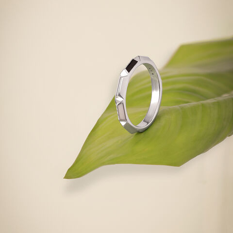 Sunny Striking Enamel Silver Ring