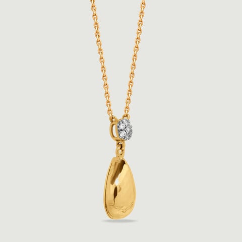 Luminous Textured Diamond Drop Necklace