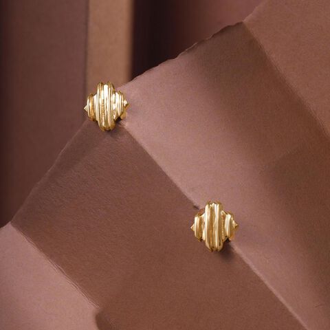 Ripple Edge Gold Stud Earrings