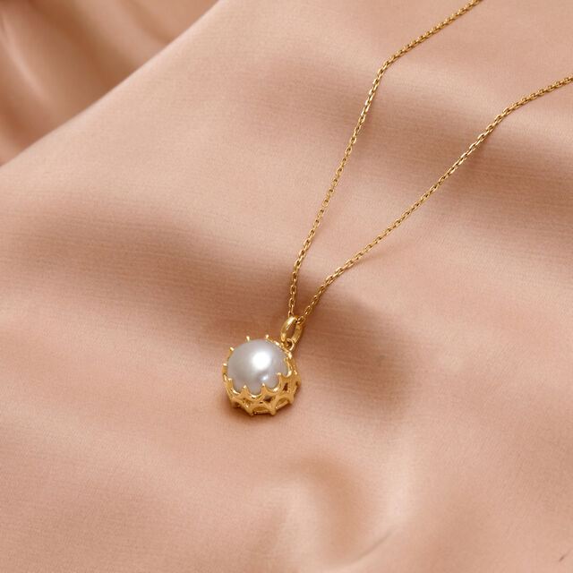 Arch Glow Pearl Pendant,,hi-res image number null