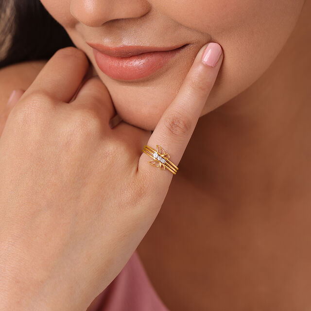 Butterfly Kiss Stackable Gold & Diamond Finger Ring,,hi-res image number null