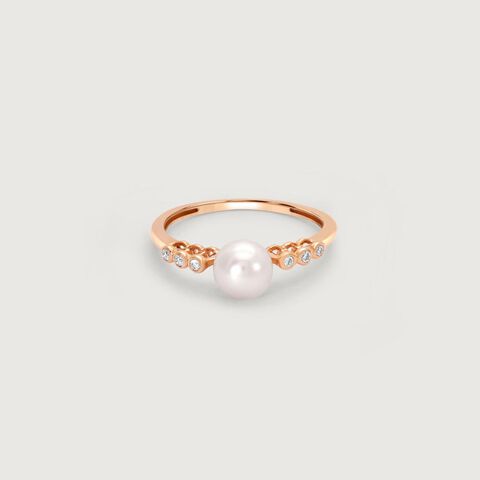 Luna Embrace Diamond Ring