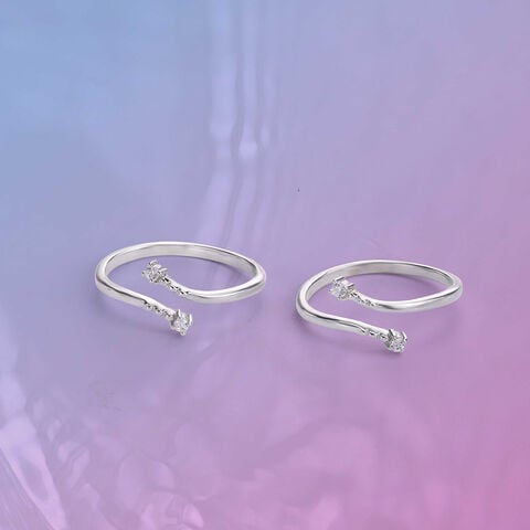 Graceful Beam Silver Toe Rings