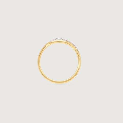 Gentle Rhythm Diamond Ring
