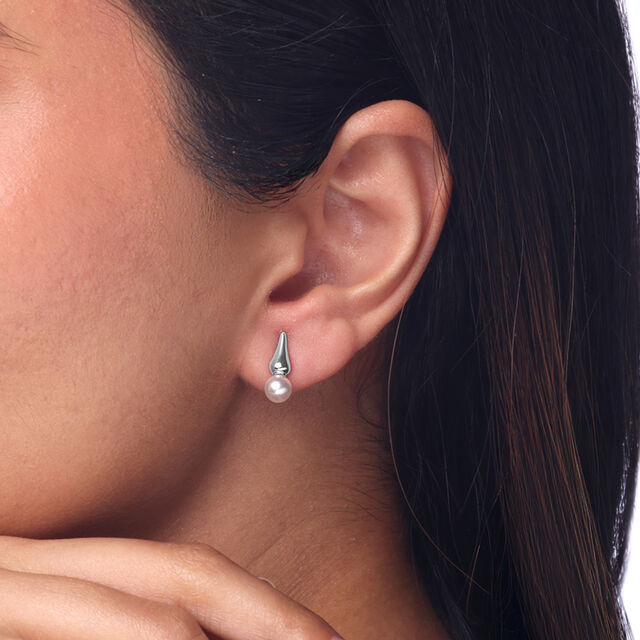 Pearl Bloom Silver Stud Earrings,,hi-res image number null