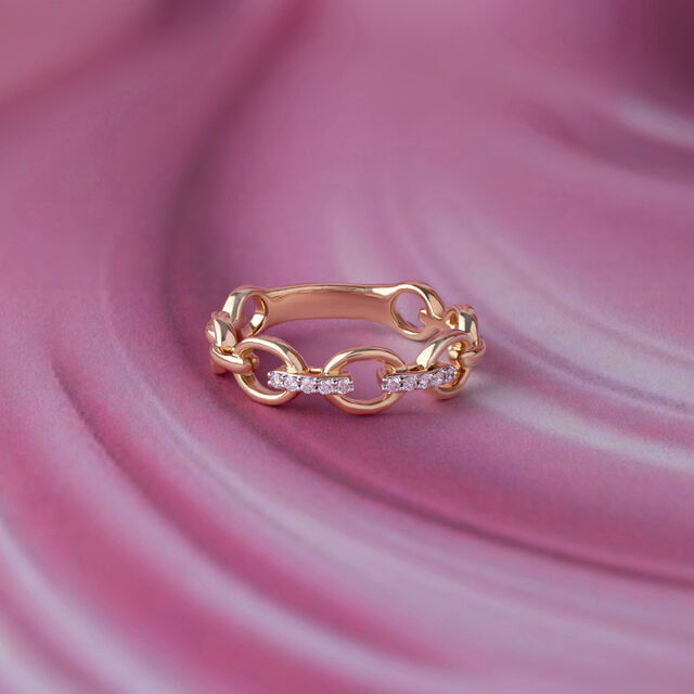 Bold Luxurious Gold & Diamond Finger Ring,,hi-res image number null