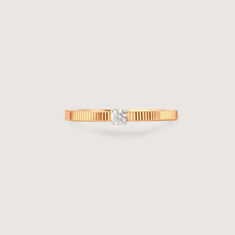 Gilded Groove Diamond Ring