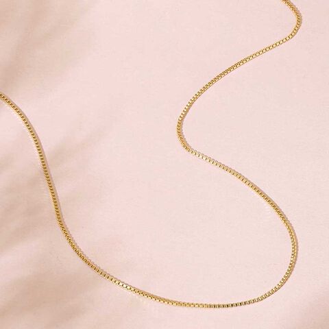 Sleek Shine Gold Chain