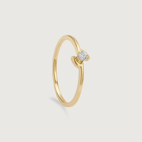 Subtle Glow Diamond Ring
