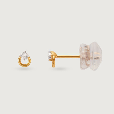 Chic Circle 14 Kt Gold and Diamond Stud Earrings