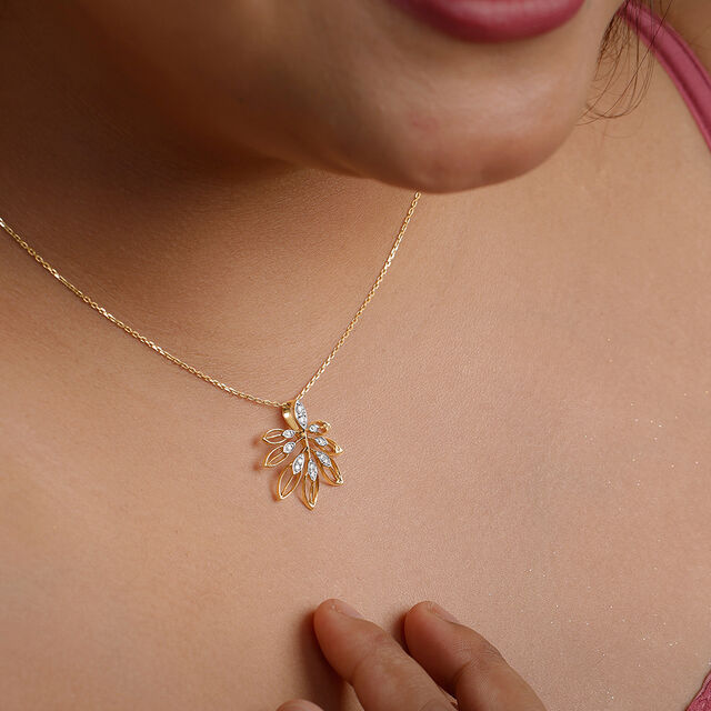 Sassy Foliage Diamond Pendant,,hi-res image number null