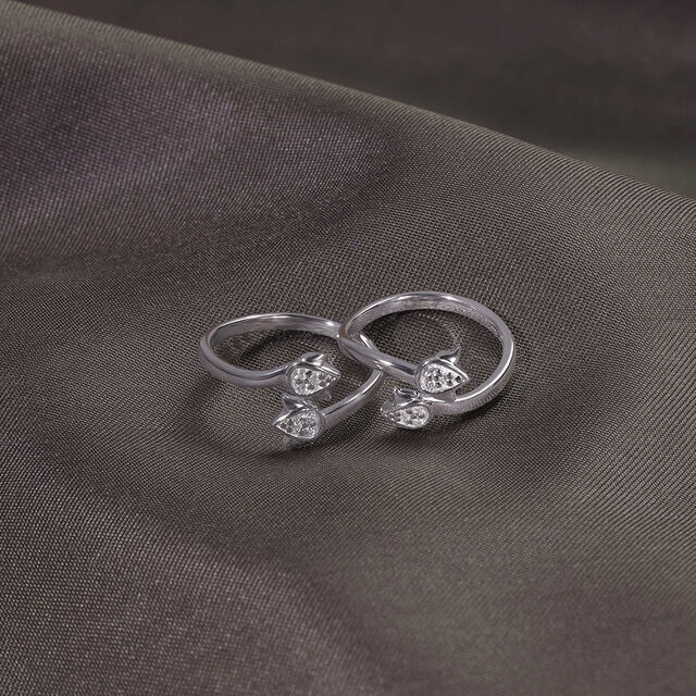 Dual Spark Silver Toe Rings,,hi-res image number null