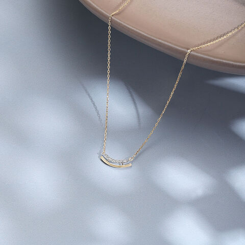 Curved Spark Diamond Necklace