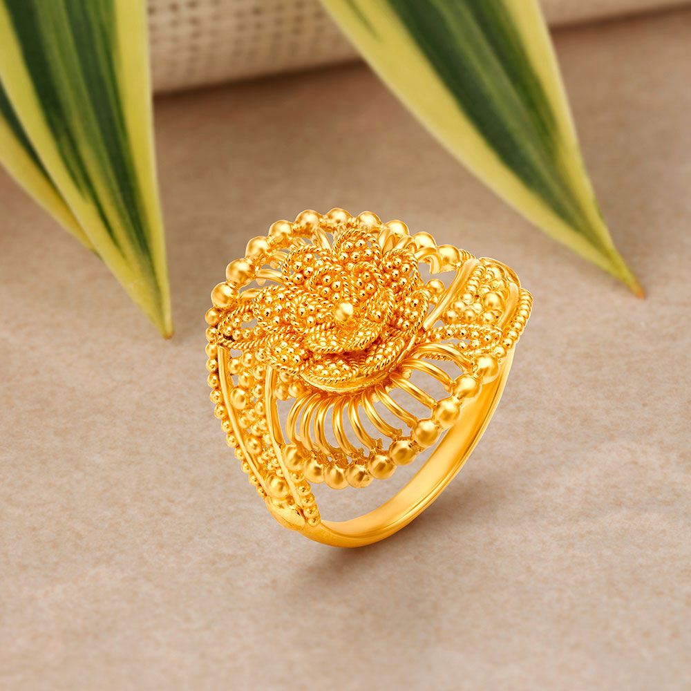 Artistic 22 Karat Yellow Gold Floral Ring
