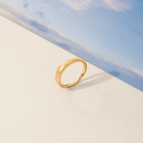 Sleek Tapered Gold Ring