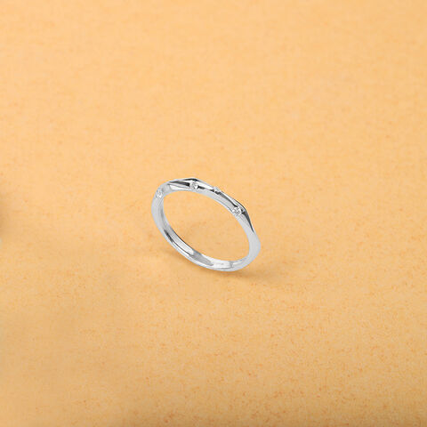Gleam Loop Silver Ring