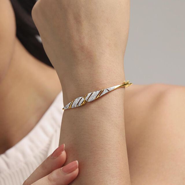 Graceful Drift Diamond Bangle,,hi-res image number null