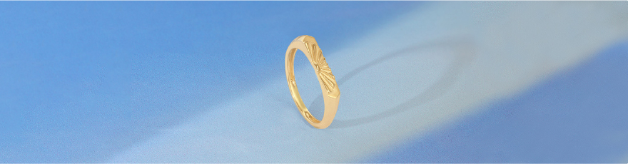 Radiant Minimal Gold Ring