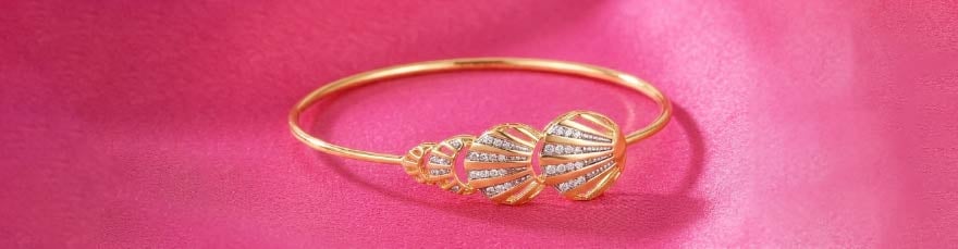 Radiant Shell Diamond Bangle