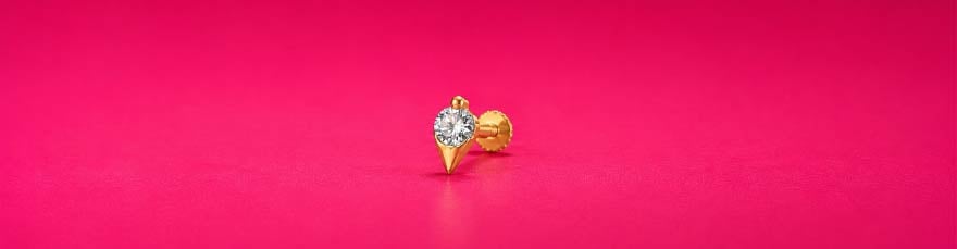 18KT Yellow Gold Delicate Nose Pin