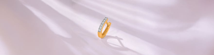 14KT Yellow Gold Diamond Nose Pin
