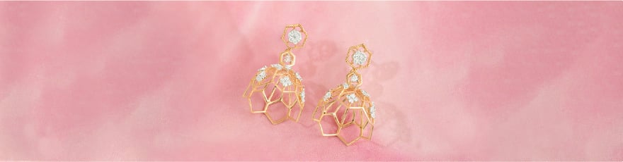 Lippan Grandeur Gold & Diamond Jhumka
