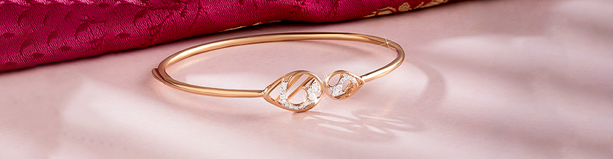 Beal Glam Gold and Diamond Bangle