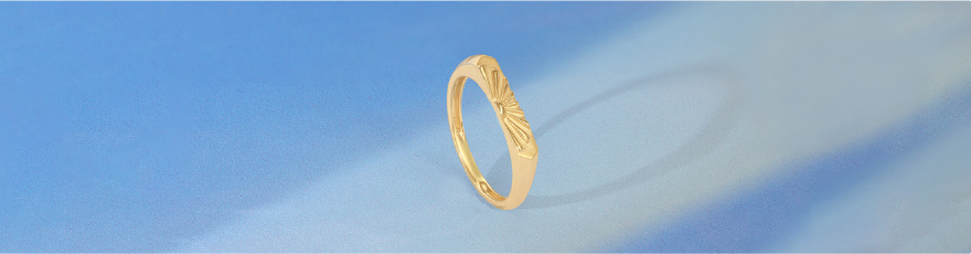 Radiant Minimal Gold Ring