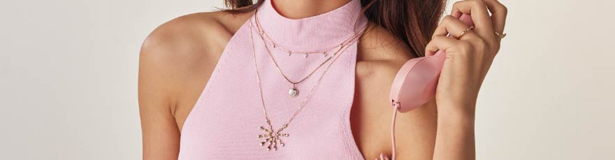 Necklaces & Pendants