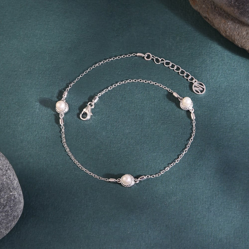 Pearl Kissed Silver Anklet