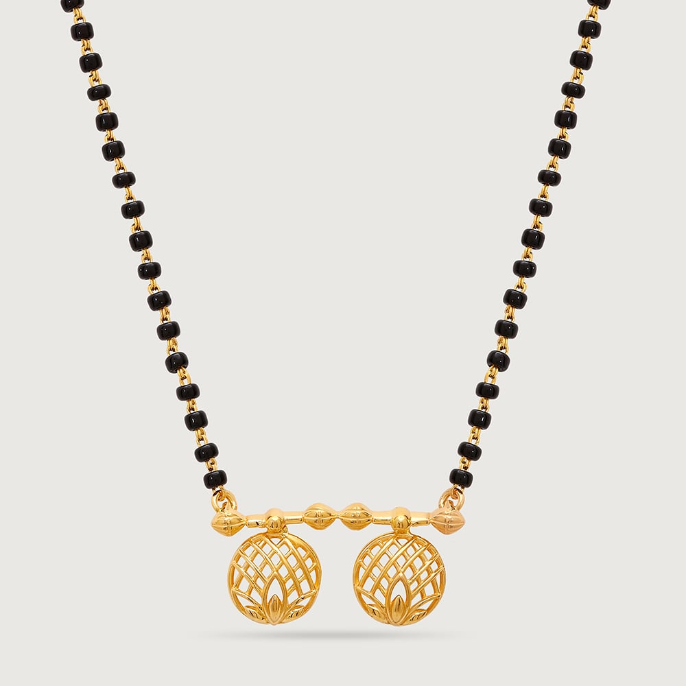 Timeless Grace 22 Kt Gold Vati Mangalsutra,,hi-res thumbnail 3