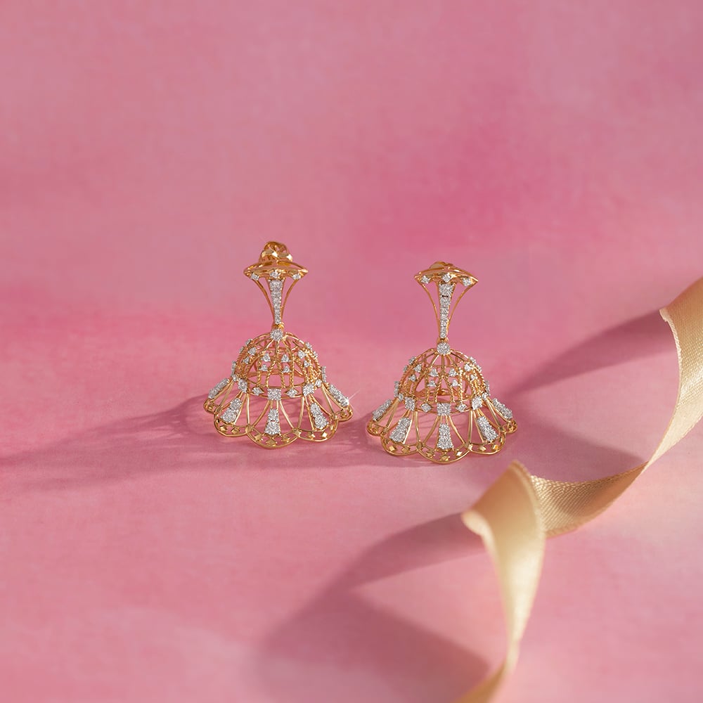 Gilded Lippan Gold & Diamond Jhumka
