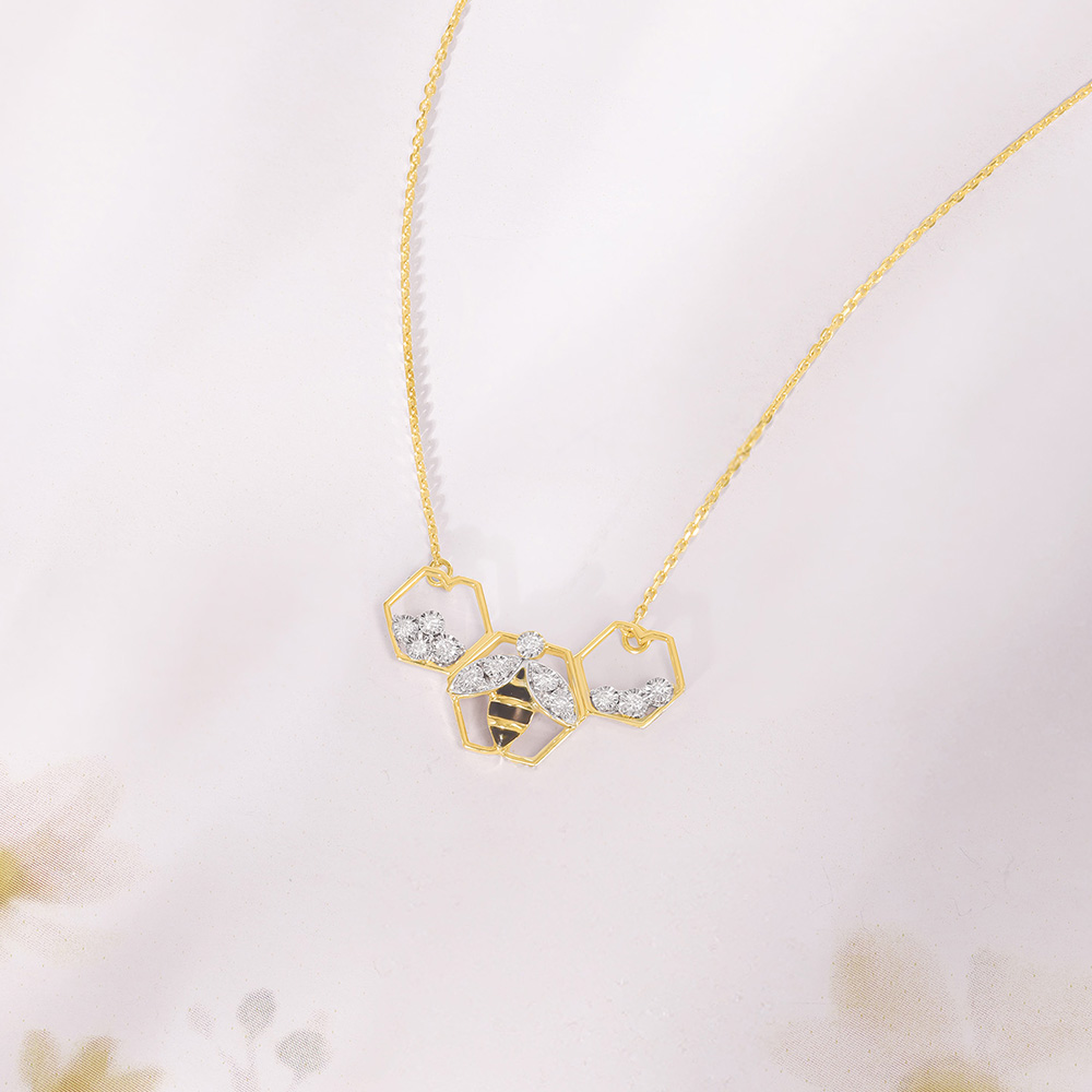 Sleek Buzz Diamond Necklace