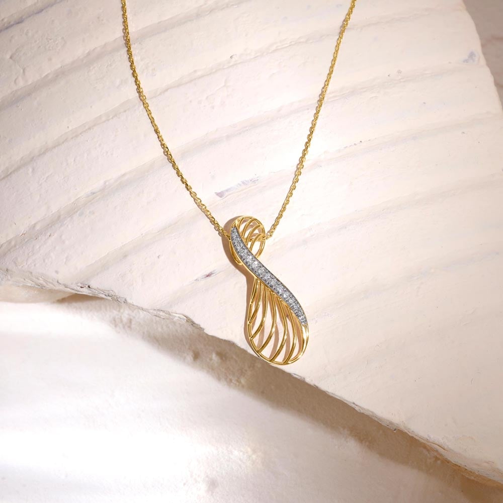 Lustrous Line Diamond Necklace