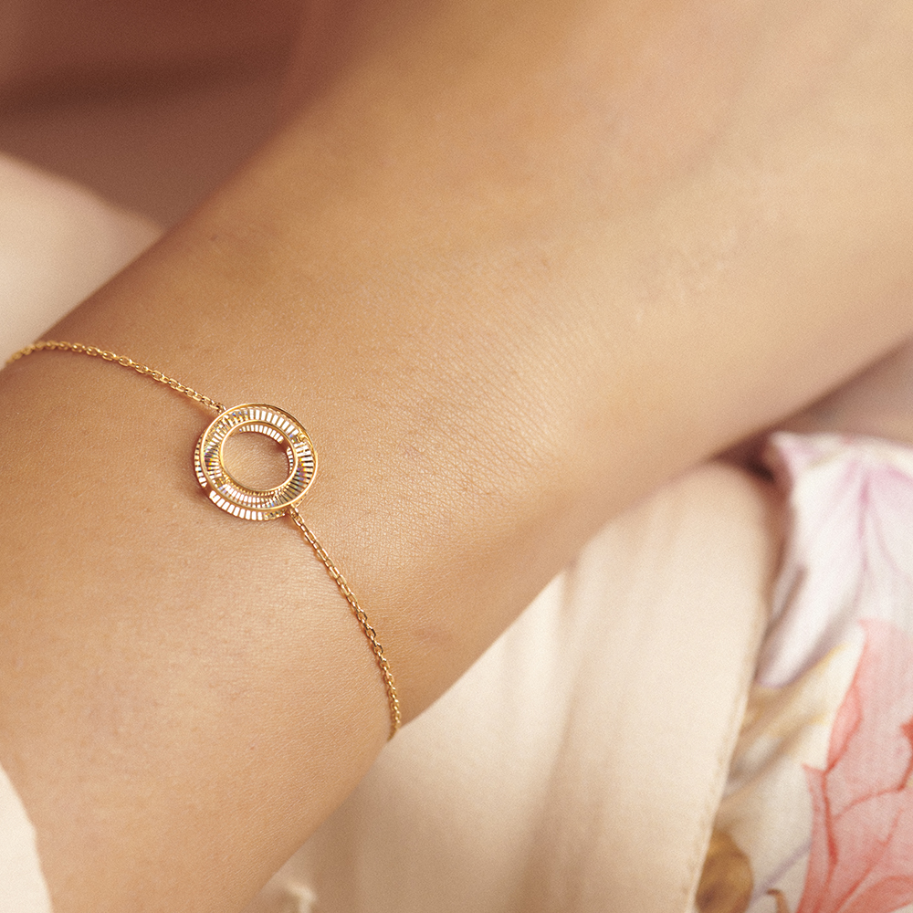 Radiant Circular Gold Bracelet,,hi-res thumbnail 2