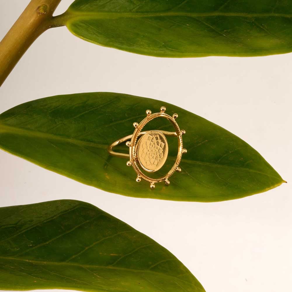 Artisan Glory Gold Ring