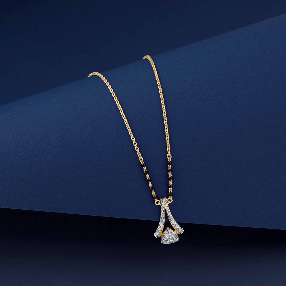 Elegant Sculptural Diamond Mangalsutra