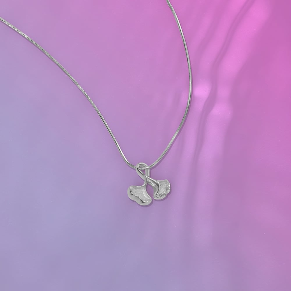 Elegant Curve Silver Pendant