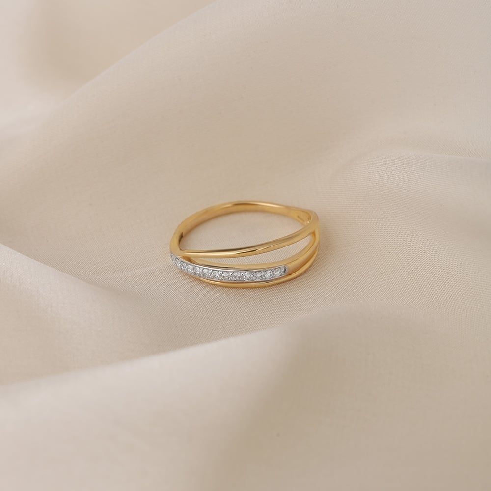 Twined Radiance 14 Kt Gold & Diamond Ring