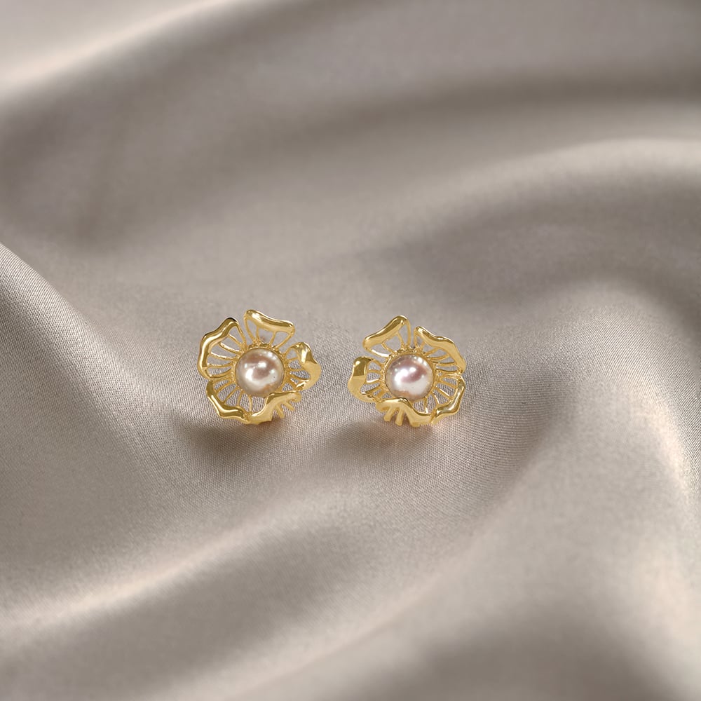 Floral Whispers 14 Kt Gold & Pearl Stud Earrings