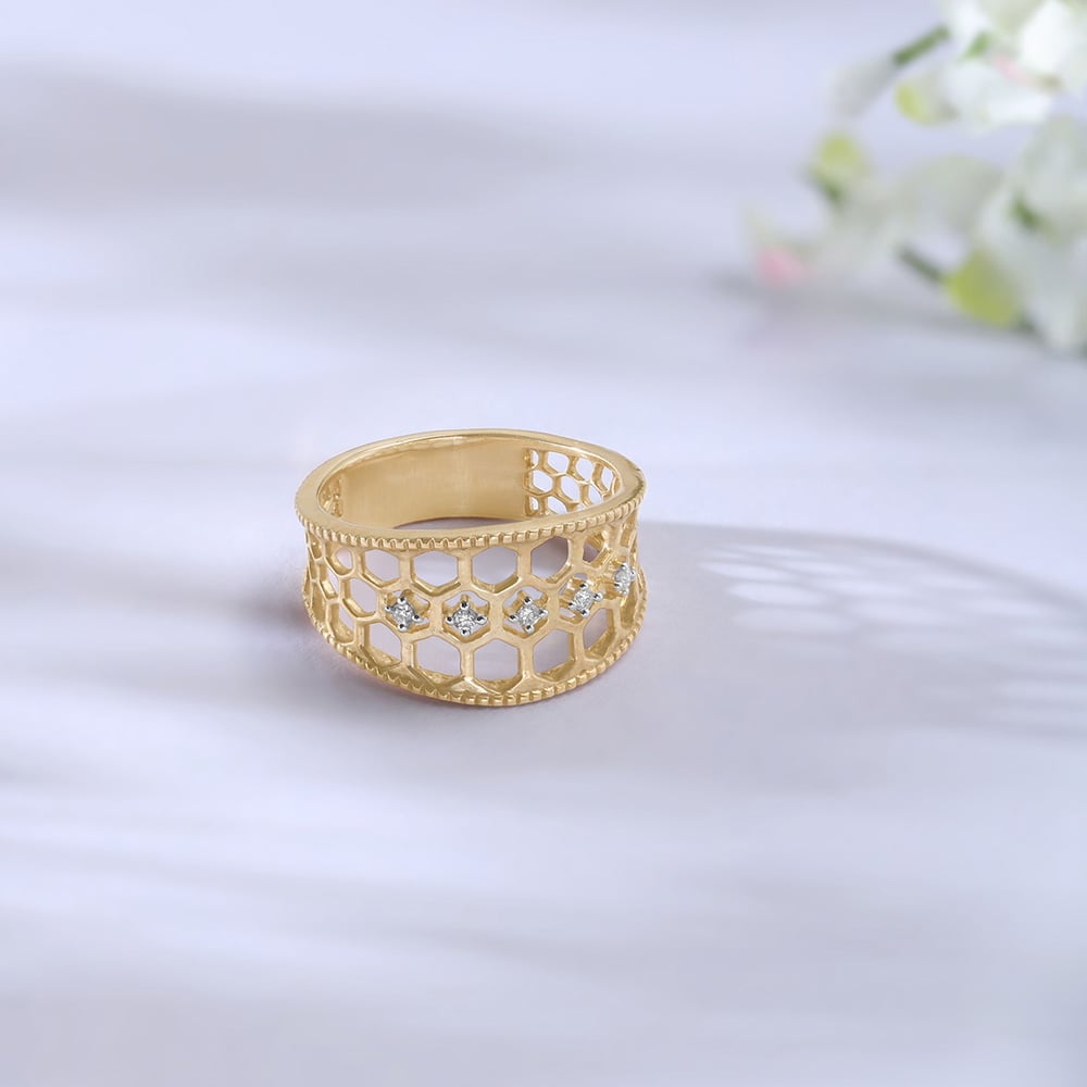 Honey Glow Diamond Ring